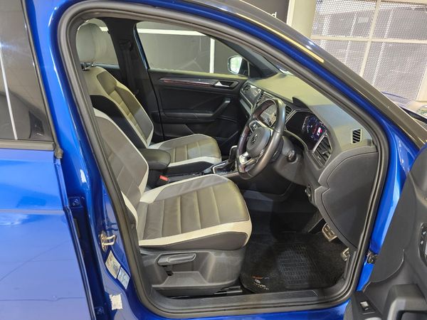 2021-Volkswagen-T-Roc-20-TSI-4Motion-R-Line-Auto image:13
