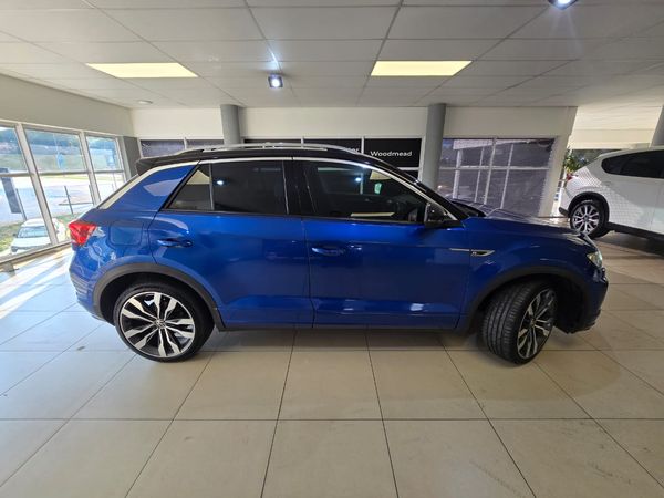 2021-Volkswagen-T-Roc-20-TSI-4Motion-R-Line-Auto image:5
