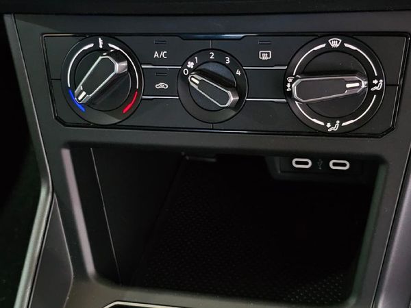 2026-Volkswagen-Polo-10-TSI image:21