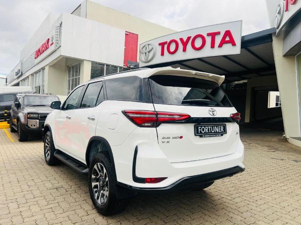 2026-Toyota-Fortuner-28-GD-6-4x4-VX-Auto image:1