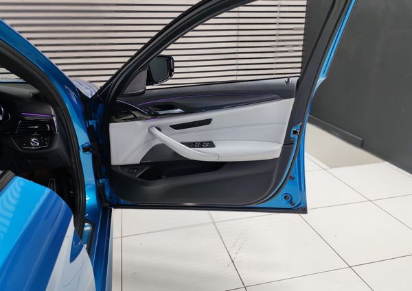 2019-BMW-M5-Competition-Auto image:5