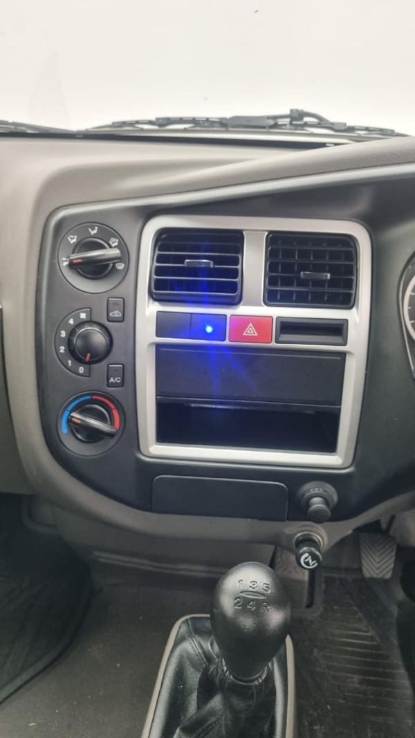 2025-Hyundai-H100-Bakkie-26D-Dropside image:12