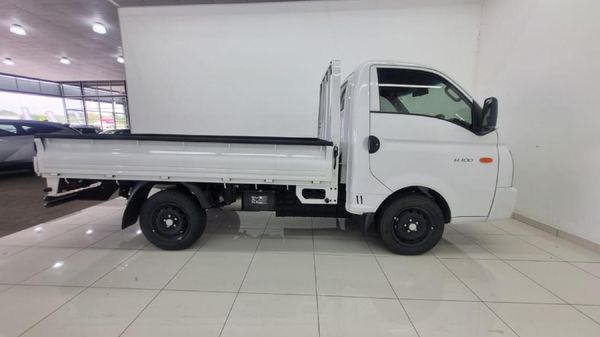 2025-Hyundai-H100-Bakkie-26D-Dropside image:20