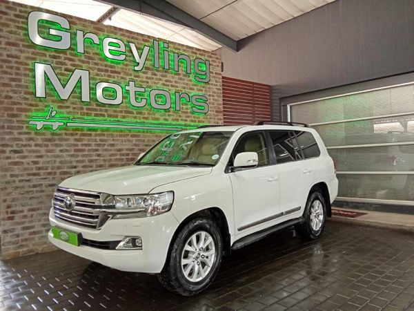 2016-Toyota-Land-Cruiser-200-45-D-V8-VX-Auto image:6