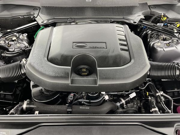2024-Land-Rover-Discovery-30-TD-HSE-R-Dynamic-D300 image:15