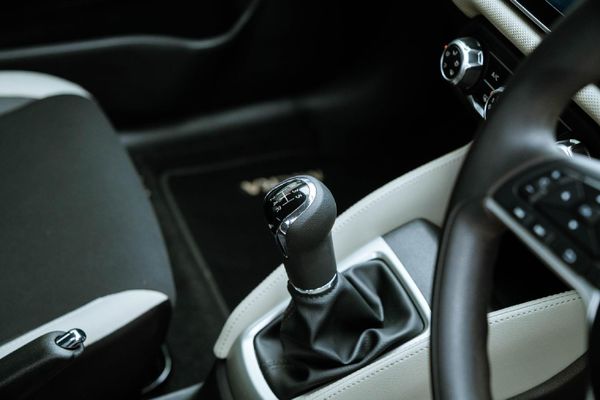 2020-Nissan-Micra-900T-Acenta image:19