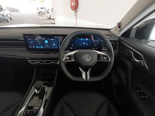 2026-MG-HS-15T-Luxury-Auto image:18