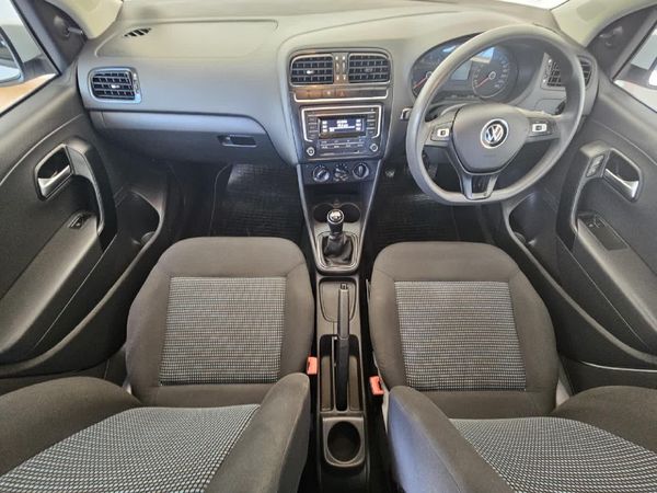 2024-Volkswagen-Polo-Vivo-14-Comfortline-5-dr image:14