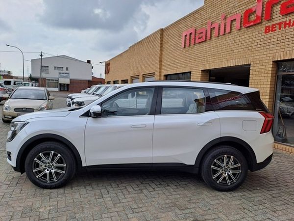 2026-Mahindra-XUV-700-20-AX7L-Auto-7-Seat image:2