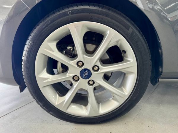 2021-Ford-Fiesta-10-EcoBoost-Titanium-Auto-5-dr image:17