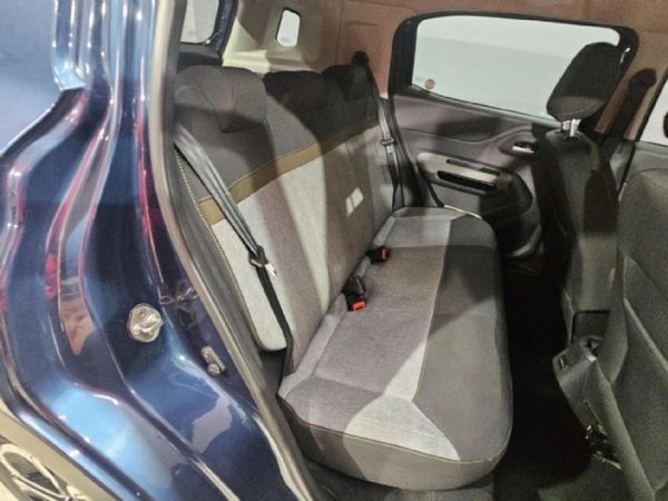 2025-Citroen-C3-Aircross-Max-12T-Auto image:15
