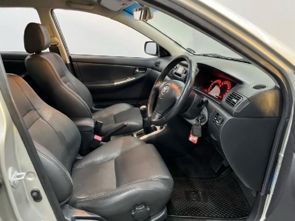 2006-Toyota-RunX-160i-RX image:9