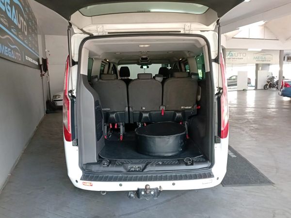 2013-Ford-Tourneo-Custom-22-TDCi-Trend-LWB-92kW image:13
