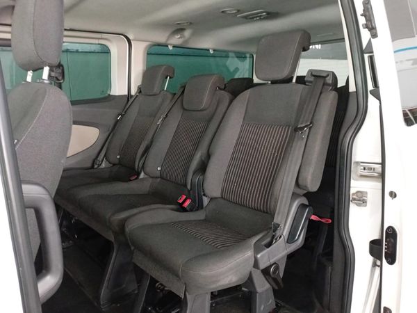 2013-Ford-Tourneo-Custom-22-TDCi-Trend-LWB-92kW image:18
