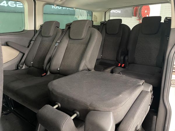 2013-Ford-Tourneo-Custom-22-TDCi-Trend-LWB-92kW image:8
