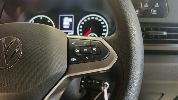 2023-Volkswagen-Caddy-Maxi-Kombi-20-TDI image:10