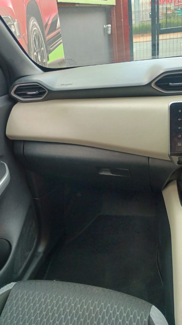 2024-Nissan-Magnite-10T-Acenta-Auto image:6