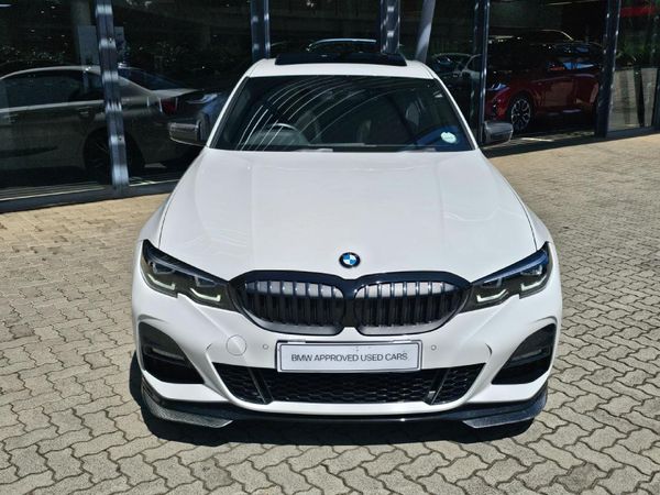 2022-BMW-3-Series-318i-M-Sport image:1