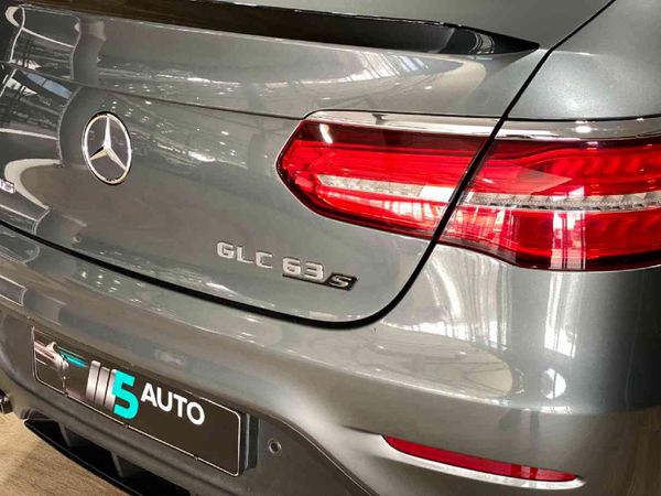 2018-Mercedes-AMG-GLC-63-S-AMG-4Matic image:19