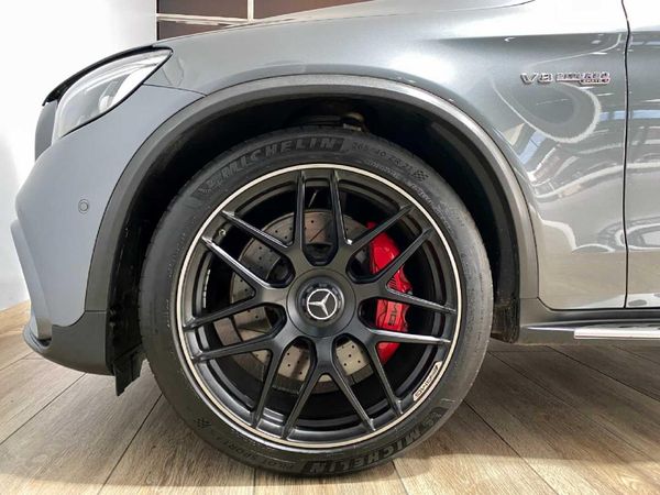 2018-Mercedes-AMG-GLC-63-S-AMG-4Matic image:5