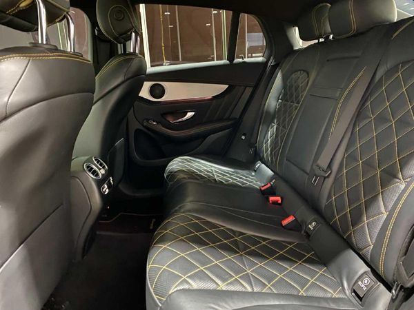 2018-Mercedes-AMG-GLC-63-S-AMG-4Matic image:8