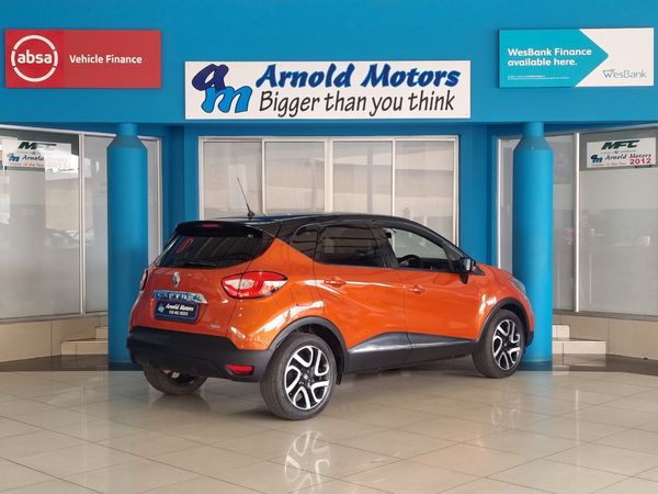 2016-Renault-Captur-900T-Dynamique-66kW image:10