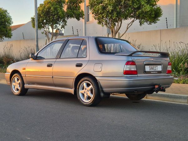 2000-Nissan-Sentra-140-GXi image:9