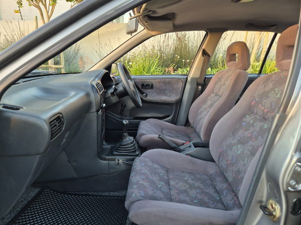 2000-Nissan-Sentra-140-GXi image:24