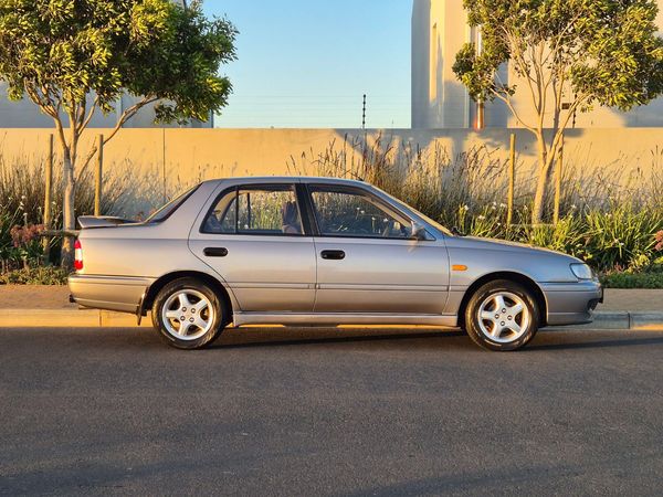 2000-Nissan-Sentra-140-GXi image:2