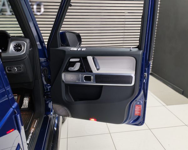 2025-Mercedes-AMG-G-Class-G63-AMG image:5