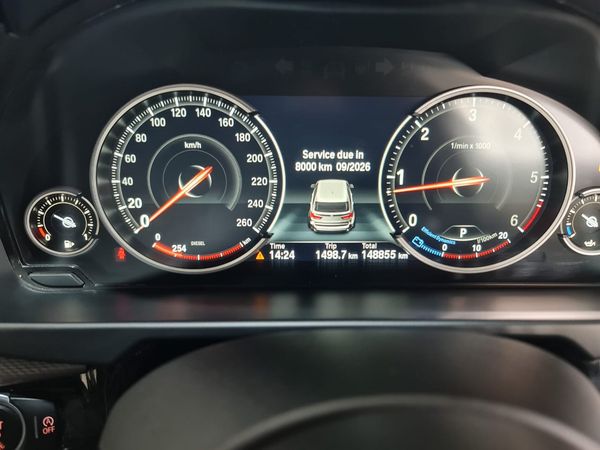 2016-BMW-X5-xDrive30d-M-Sport-Auto image:13