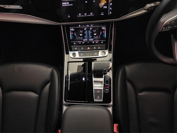 2021-Audi-Q7-30-TDI-quattro-Auto-45-TDI image:13