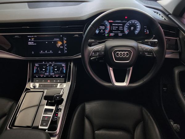 2021-Audi-Q7-30-TDI-quattro-Auto-45-TDI image:15