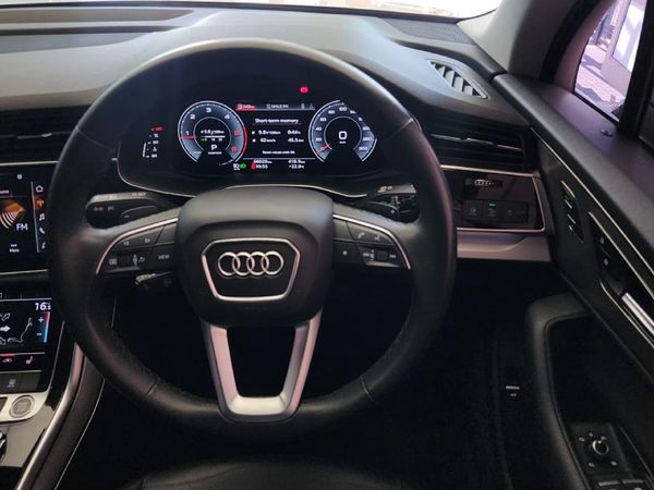 2021-Audi-Q7-30-TDI-quattro-Auto-45-TDI image:17