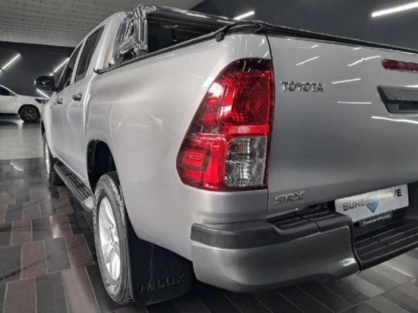2019-Toyota-Hilux-24-GD-6-Raised-Body-SRX-Double-Cab image:6