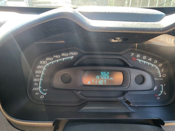 2014-Chevrolet-Utility-14-AC image:6