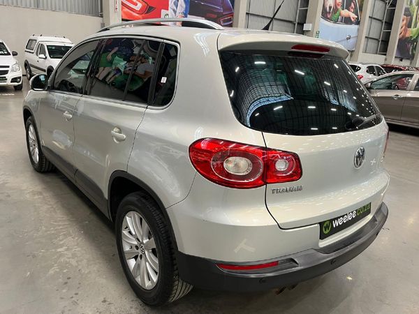 2009-Volkswagen-Tiguan-20-TDI-Sport-Style-4Motion-Auto image:4