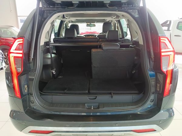 2022-Mitsubishi-Pajero-Sport-24D-4x4-Exceed-Auto image:6