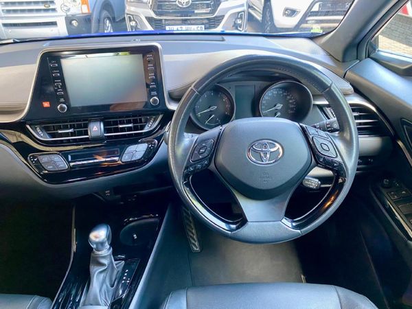 2020-Toyota-C-HR-12T-Luxury-Auto image:13