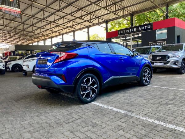 2020-Toyota-C-HR-12T-Luxury-Auto image:5
