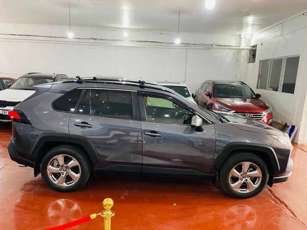 2020-Toyota-RAV4-25-VX-Auto-AWD image:6
