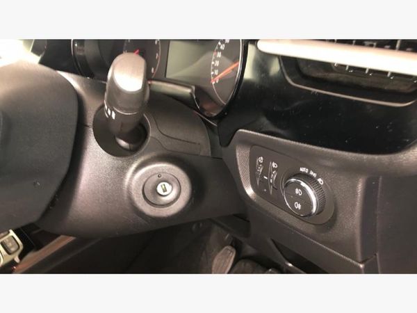 2021-Opel-Corsa-12T-Edition-74kw image:27