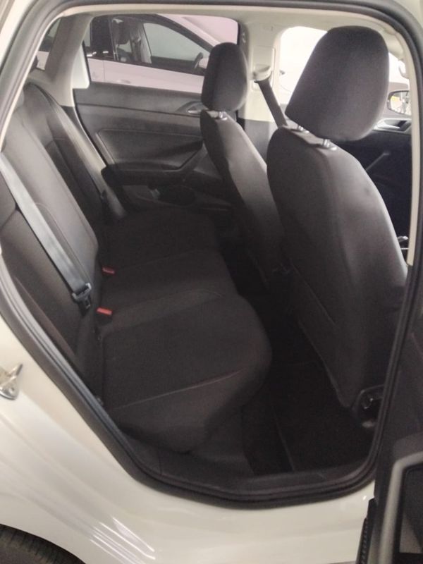 2021-Volkswagen-Polo-10-TSI-Comfortline-Auto image:3
