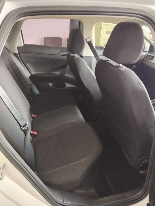 2021-Volkswagen-Polo-10-TSI-Comfortline-Auto image:8