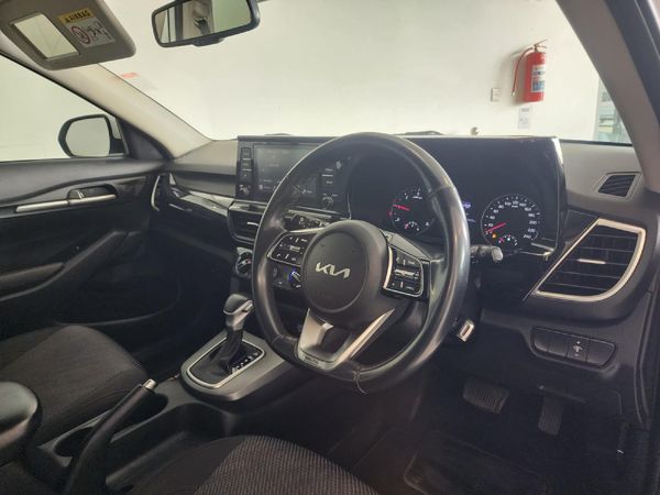 2022-Kia-Seltos-15D-EX-Auto image:21
