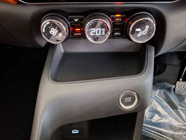 2026-Nissan-Magnite-10T-Acenta-Plus-Auto image:12