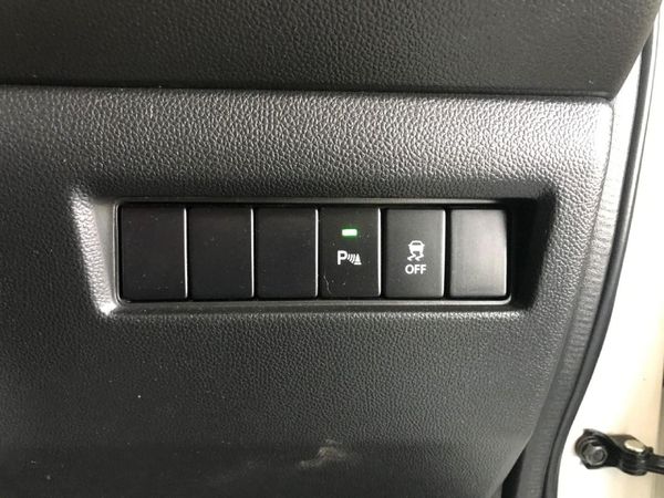 2023-Suzuki-Swift-12-GL-Auto image:12