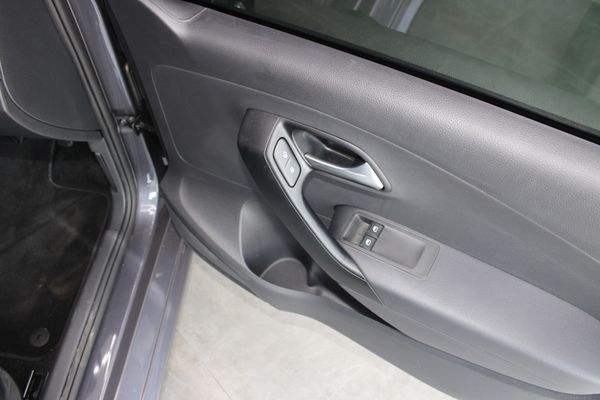 2026-Volkswagen-Polo-Vivo-14-Life image:16