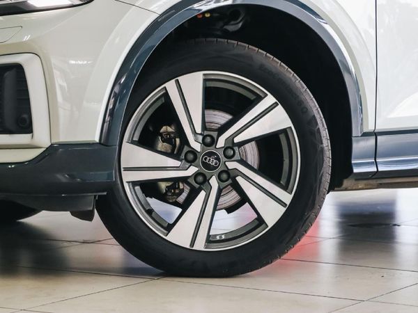 2024-Audi-Q2-Urban-Edition-35TFSI image:1