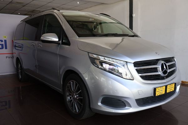 2016-Mercedes-Benz-V-Class-V-220-CDi-Auto image:1